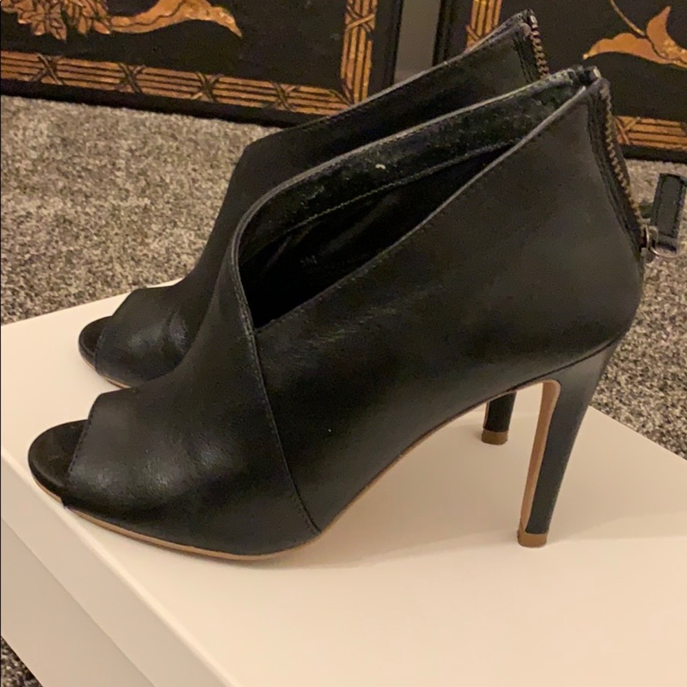 Halogen Heels